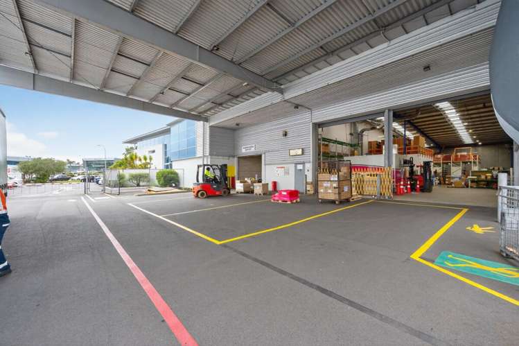 242-244 Bush Road Albany_10