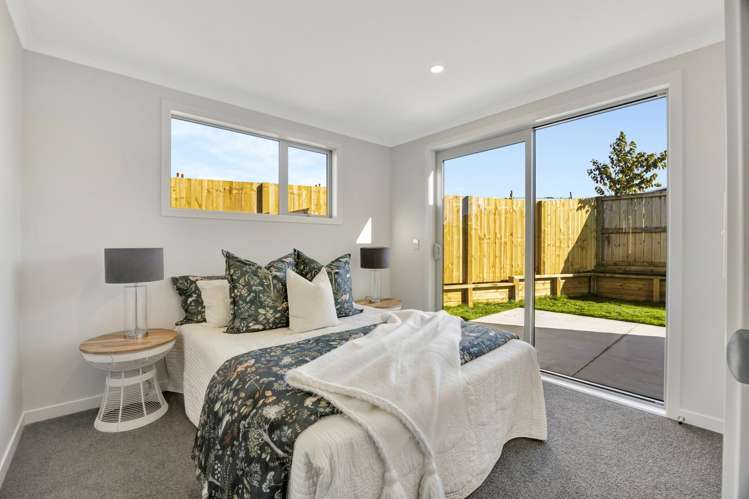 2/290 Dixon Road Fitzroy_6