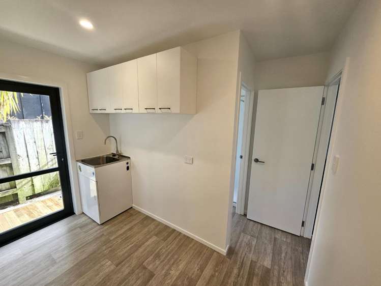 435 Fraser Street 2820_10