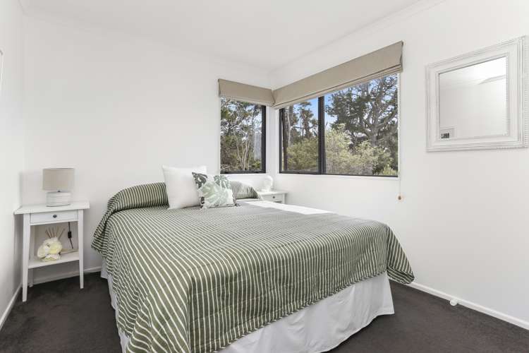 11 Amber Glen Albany_15