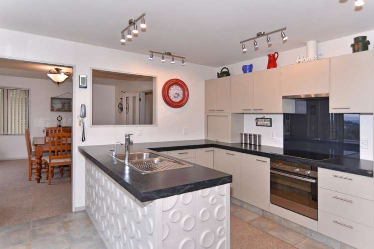 90 Bishopdale Avenue Bishopdale_9