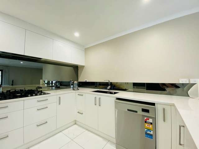 42 Accent Drive Flat Bush_2