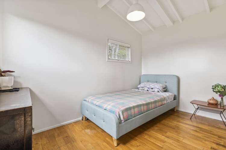 2/24 Shetland Street Glen Eden_10