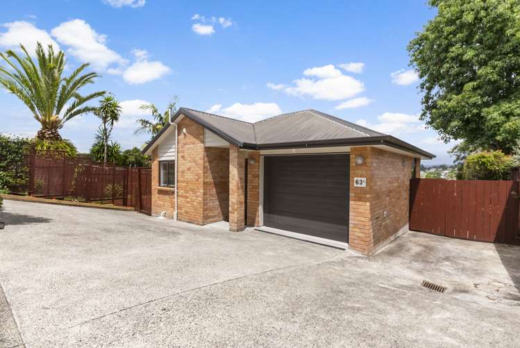 63a Royal Road Massey_13