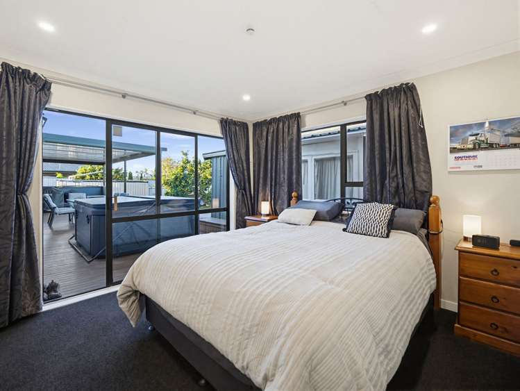 77 Avondale Road Taradale_8