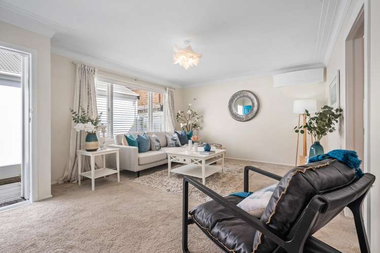 20c Howe Street Howick_10