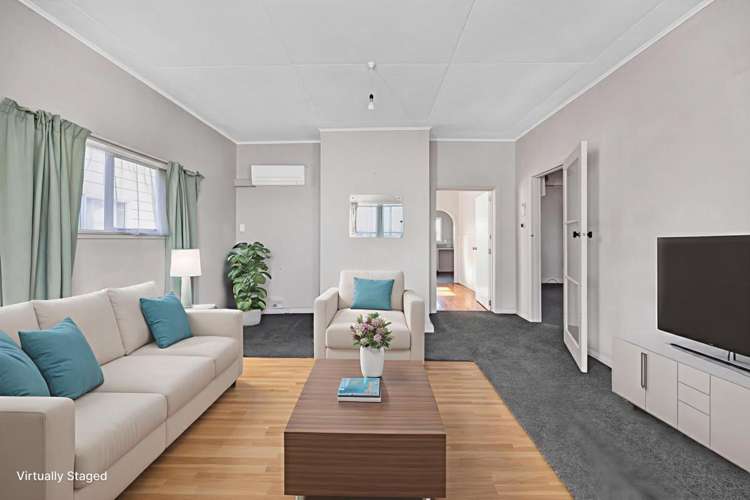 76 Disraeli Street Hawera_5