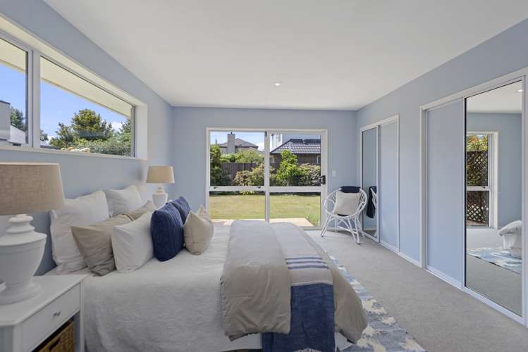 8 Patricia Place Harewood_13