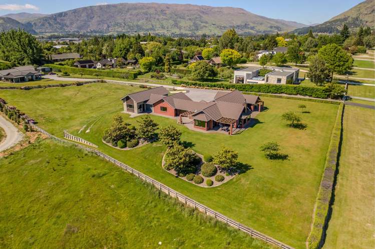 90 Golf Course Road Wanaka_5