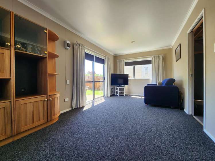 5 Holloway Road Omata_20