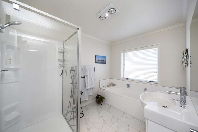 10 Ryder Drive Waiwhakaiho_12