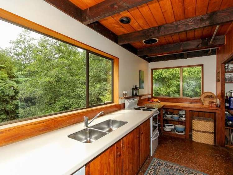 1059 Mountain Road Inglewood_14