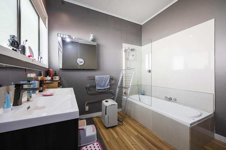 21 Noakes Hill Road Puhoi_28