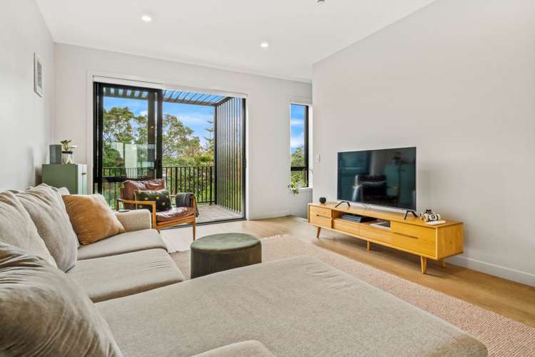 16 Beach Road Hobsonville_13