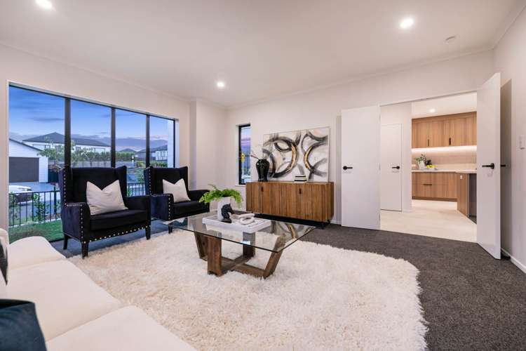 16 Tukutata Crescent Milldale_10