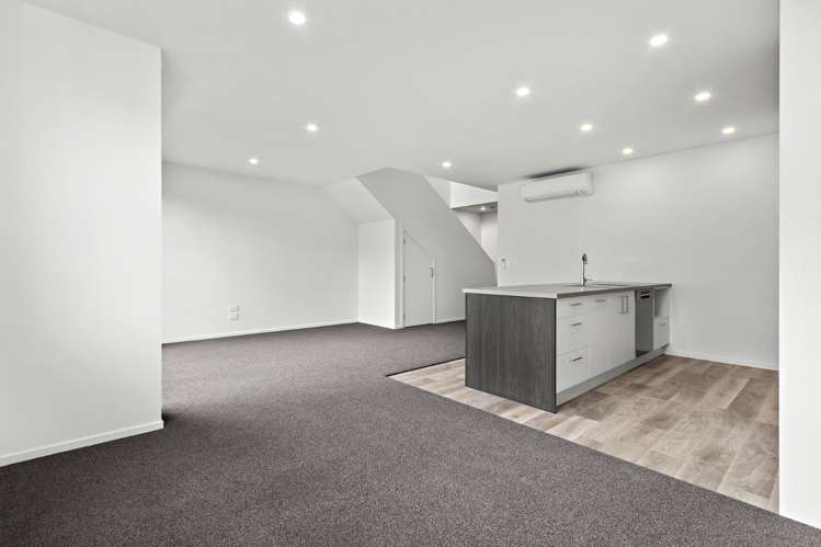 7/102 Swayne Road 11373_7
