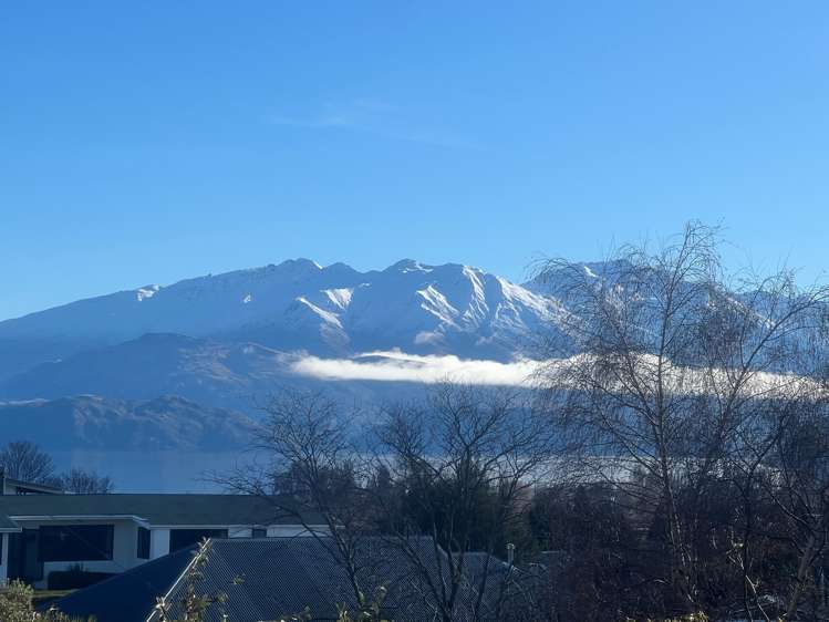 61 Manuka Crescent Wanaka_1