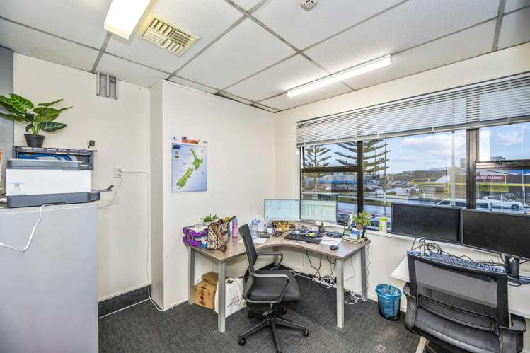 C and D/28 Lambie Drive Manukau City_11