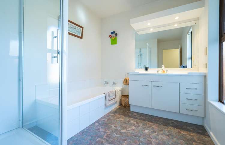 19 Appaloosa Avenue Richmond_18