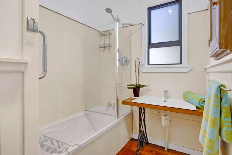 11 Galt Street Hawera_19