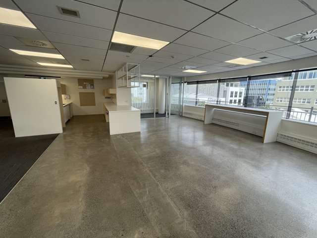 187 Broadway Newmarket_1