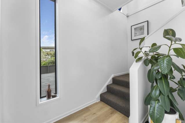 8 Clariton Avenue Green Island_1