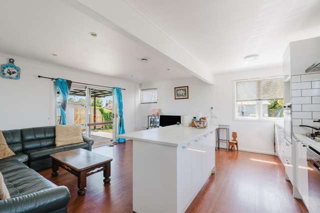 29 & 29A Deanwell Avenue Deanwell_1