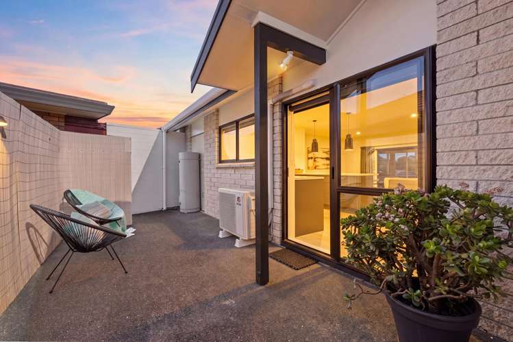 2/99 Riverside Road Orewa_15