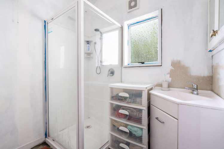 420 North Road North East Valley_14