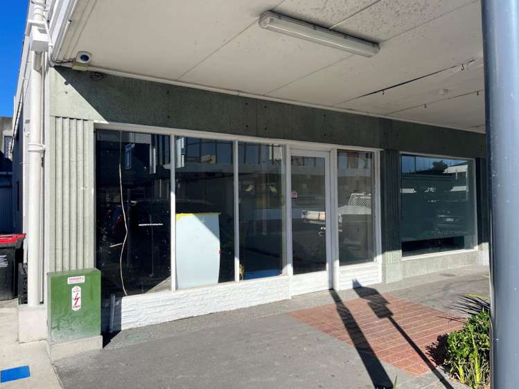 105 Karamu Road North_0