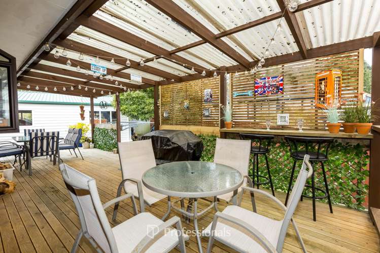 11 Monarch Grove_2