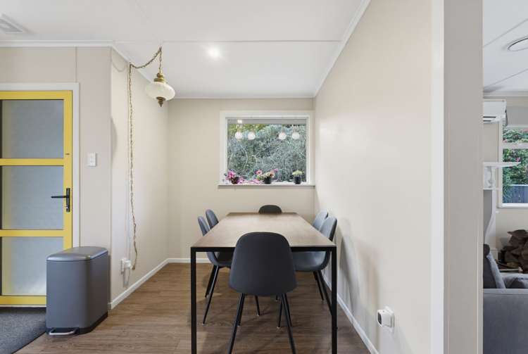 25 Riverbank Road Okoia_14