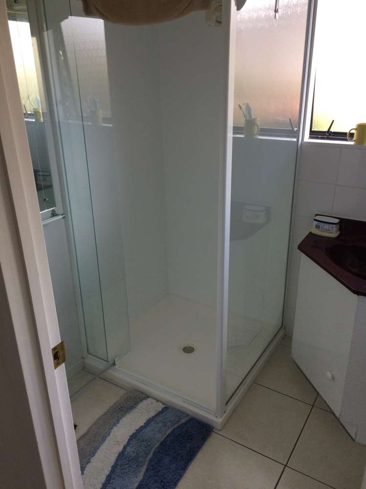 1/32 London Street Te Atatu Peninsula_5