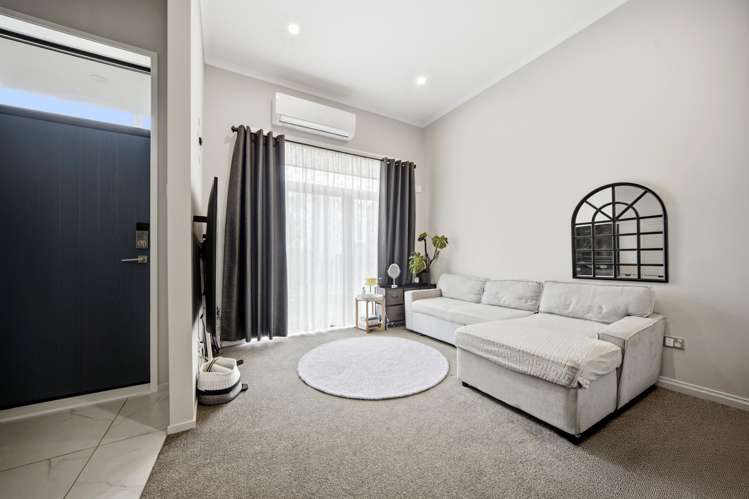 117 Hobsonville Point Road_3