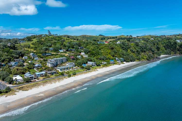 8/141 The Strand Onetangi_20