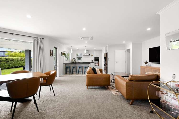 45 Plescher Crescent Cambridge_3