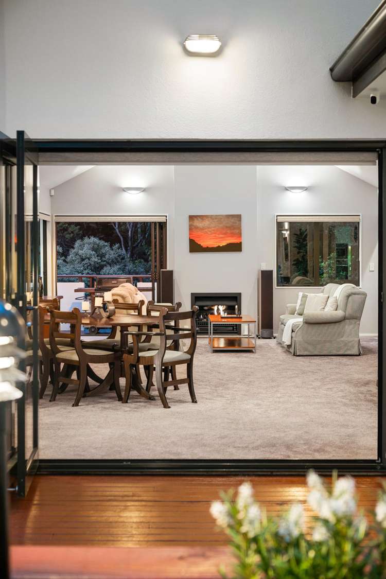 18 Daldys Bush Lane Bayview_10