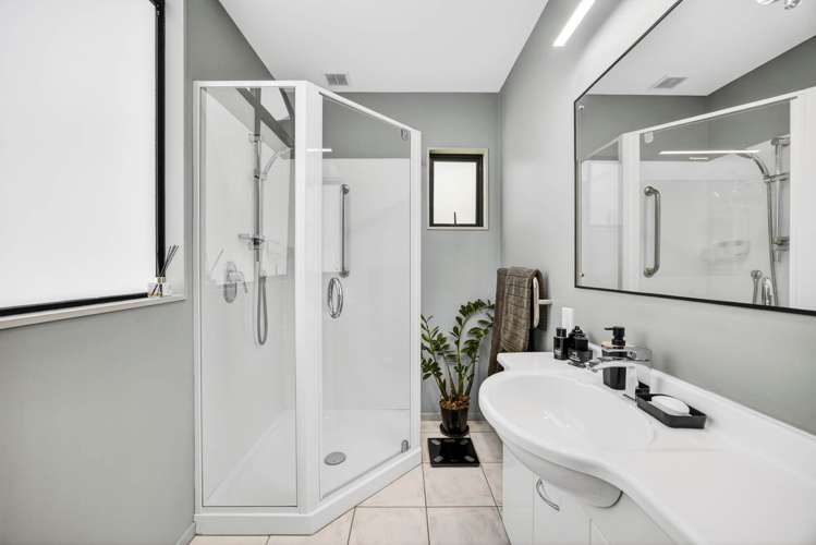 17a Sartors Avenue Browns Bay_13