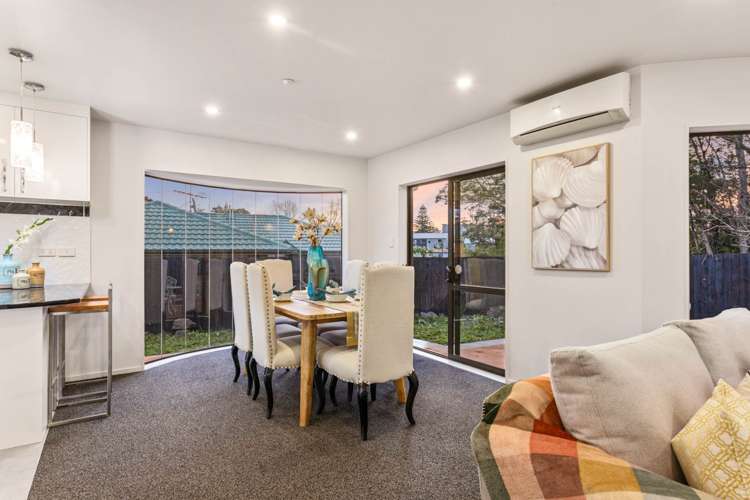 10 Claywest Place Glen Eden_5