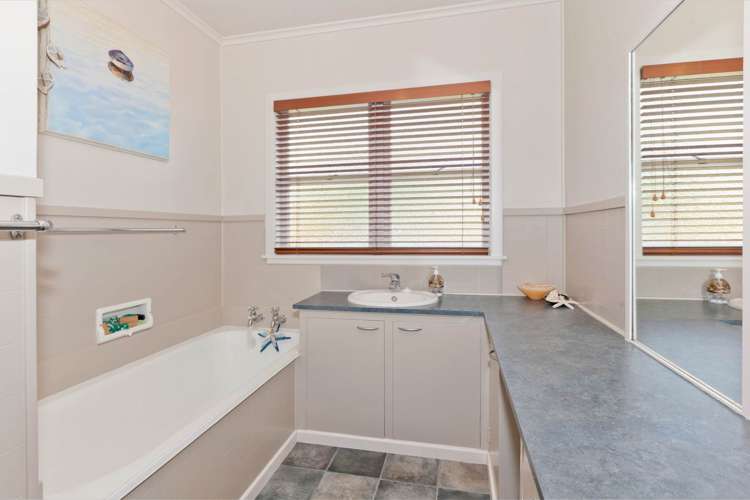 3 Fausett Avenue Pukekohe_11