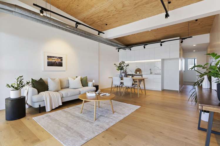 12/165 Hobsonville Point Road_0