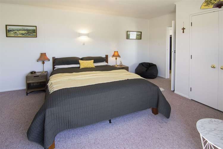 18 Lake Ferry Road Lake Ferry_8