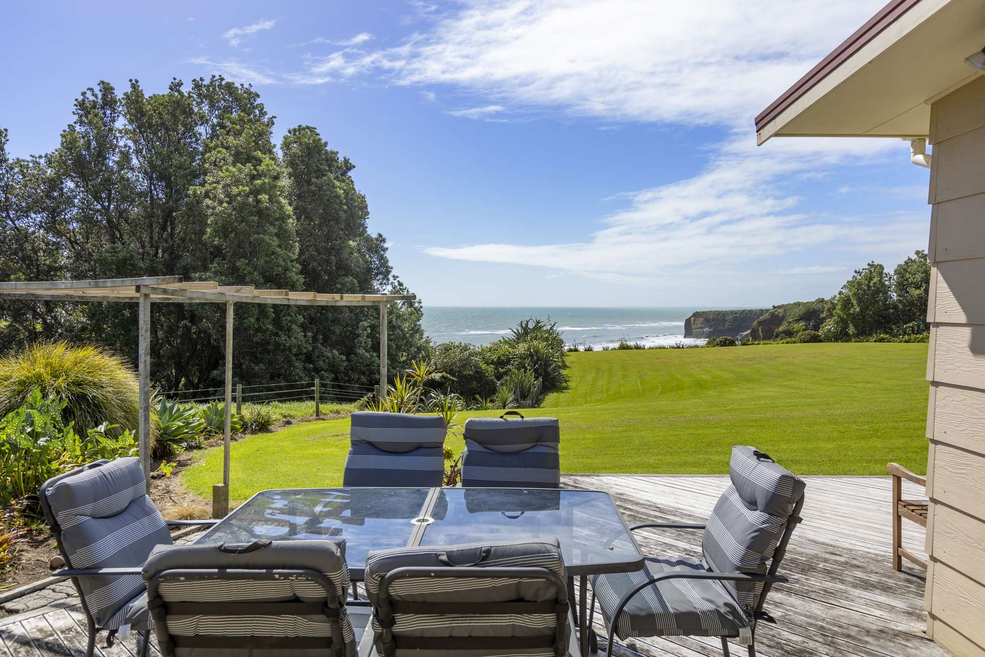 4023 Mokau Road Tongaporutu_0