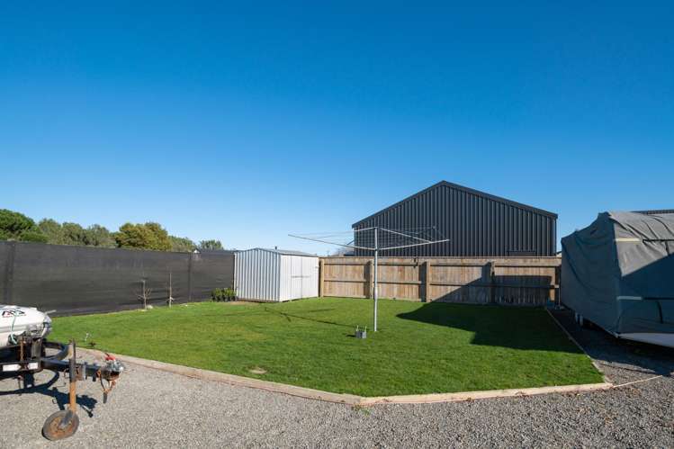 14 Waters Avenue Burleigh_29