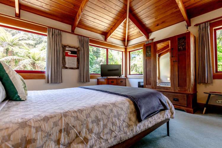 116 Cron Street Franz Josef_15