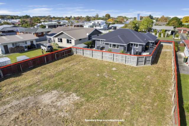 Private, Fully Fenced Section - Excellent Buy!