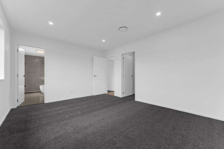 2A Matatahi Road Flat Bush_21