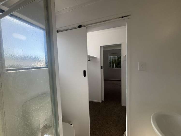 129 Peakes Road Springvale_13