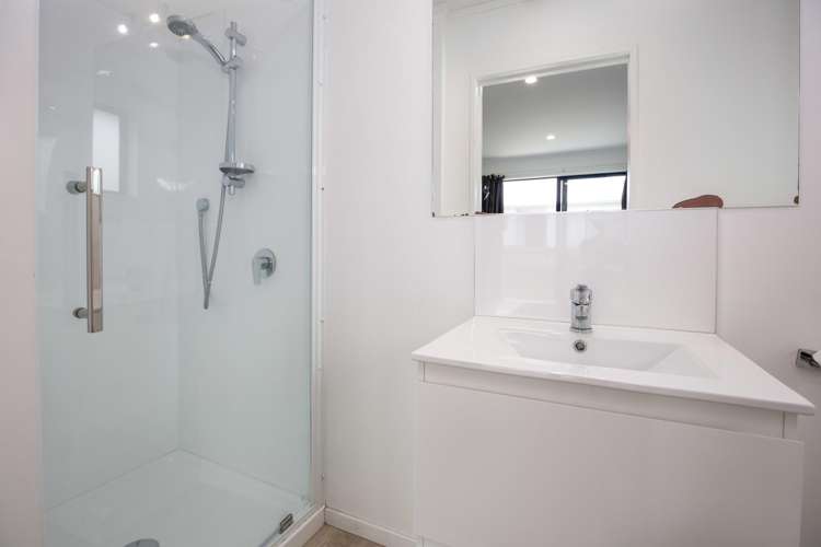 2 Edinburgh Street Tuakau_8