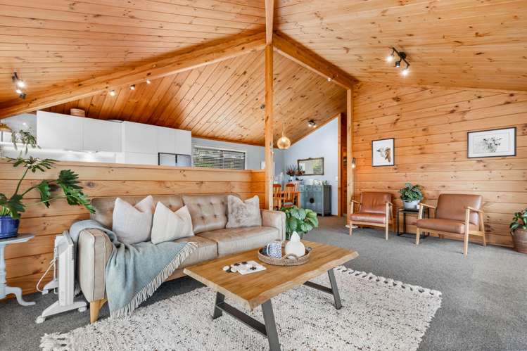 4 Forsythe Place Massey_24